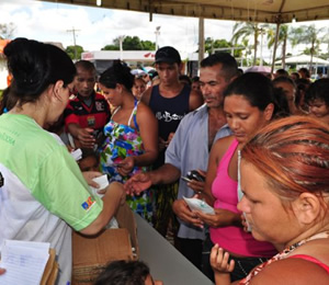 Acre precisa de voluntários e doações