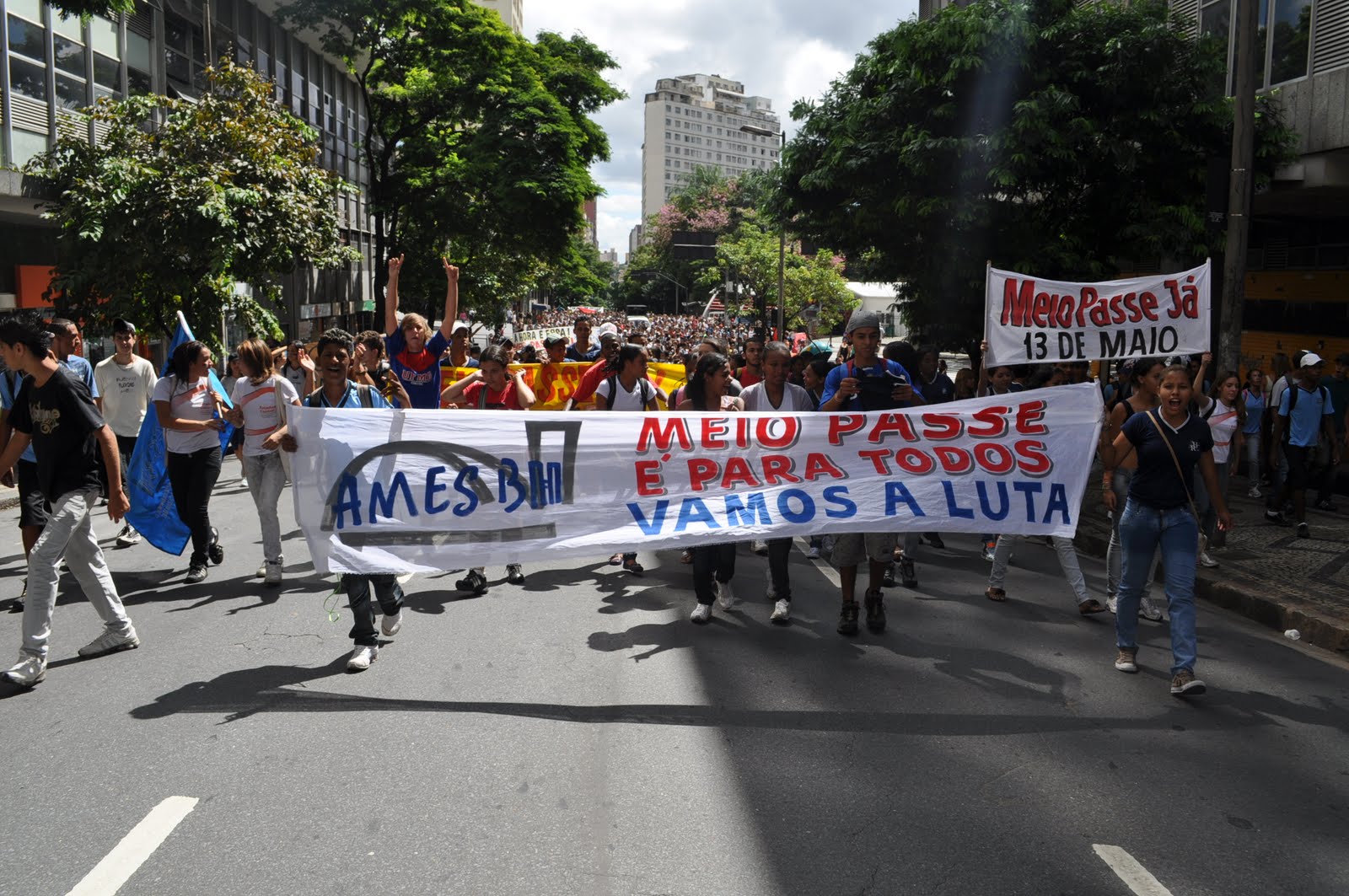 Estatuto da Juventude demanda carteira estudantil forte e eficiente