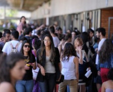 Alunos de maior renda podem passar a pagar por universidade pública